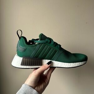 Adidas NMD R1 Forest Green Sneakers